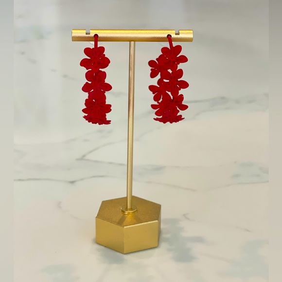 Fun & Sassy Large Red Flower 🌺 Hoop Earrings - Picture 4 of 12